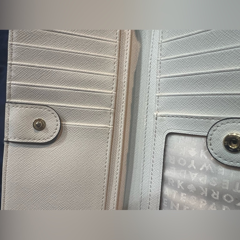Kate Spade ♠️ Wallet - Picture 5 of 6